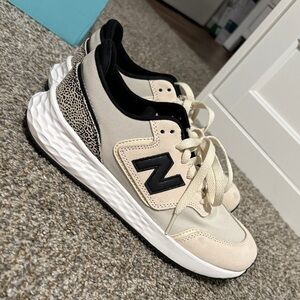New Balance Women's Beige and Black Sneakers